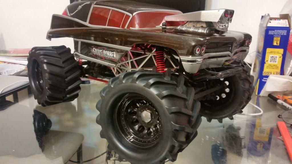 grave robber rc body